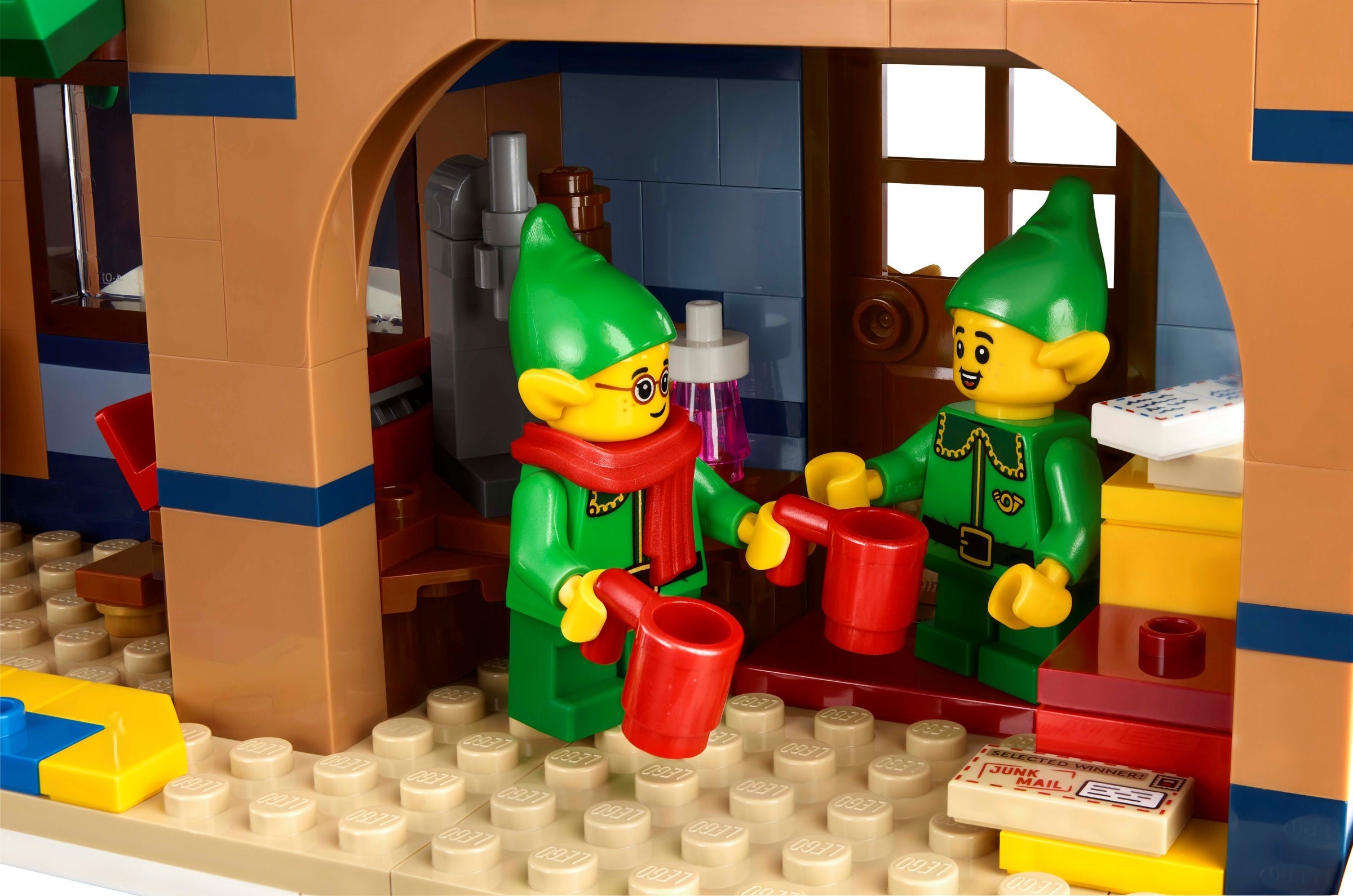 Ground floor with elves and mail sorting