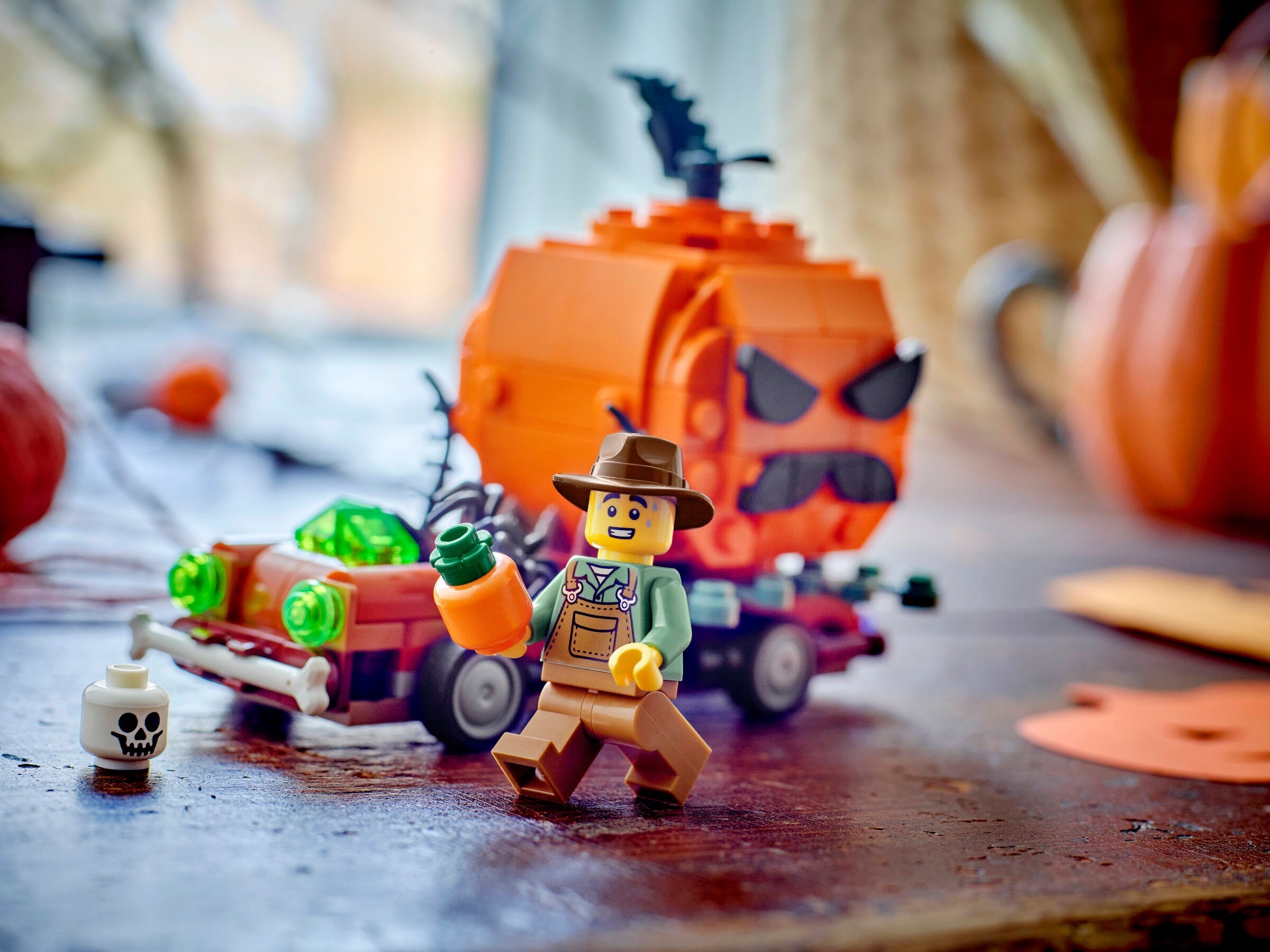 Jack-O'-Lantern Pickup Truck - Image 4