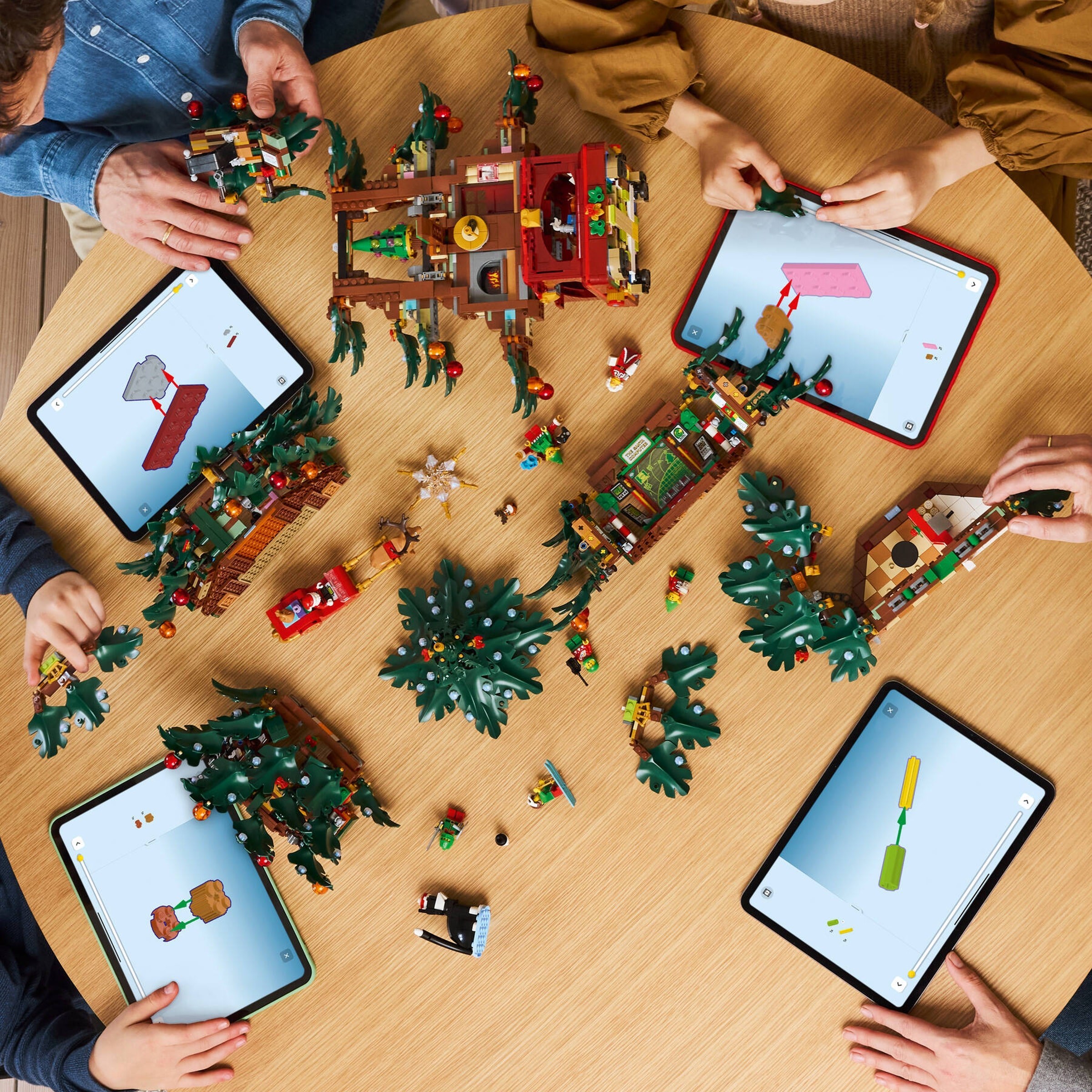 Family Christmas Tree Decoration - Image 3